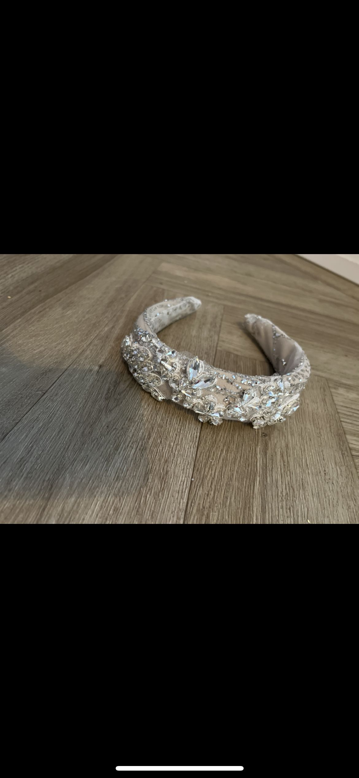 Luxury Headband to match your order.