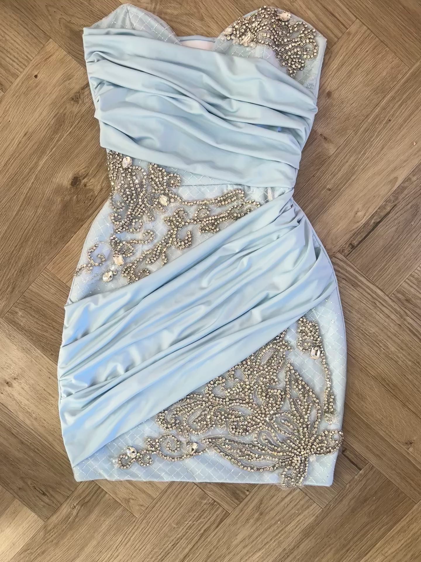 Rhinestone appliqué ruched detail dress