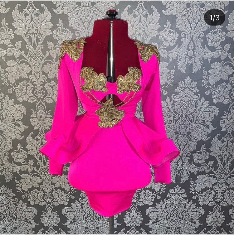 Detailed three piece set