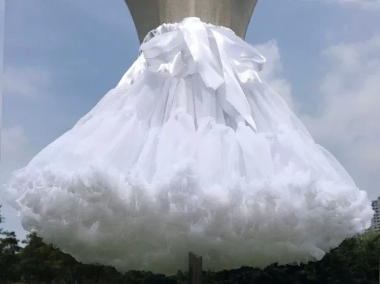 Underskirt to match your order.