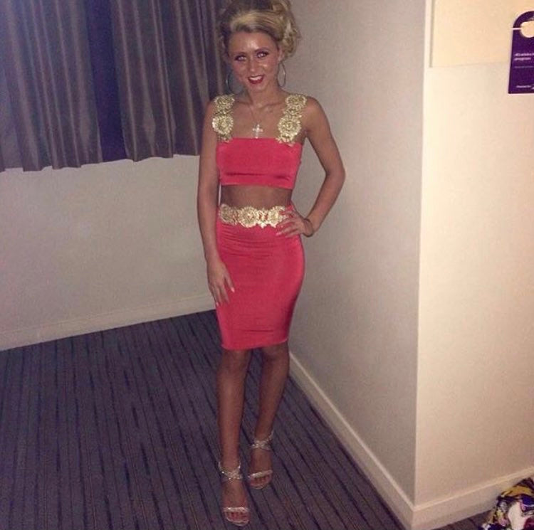 Detailed two piece set